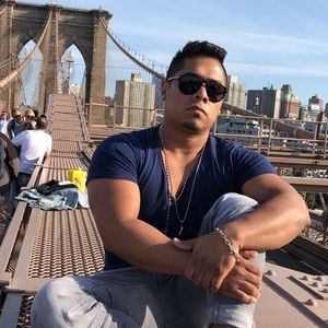 Meet your Posher, Jairo